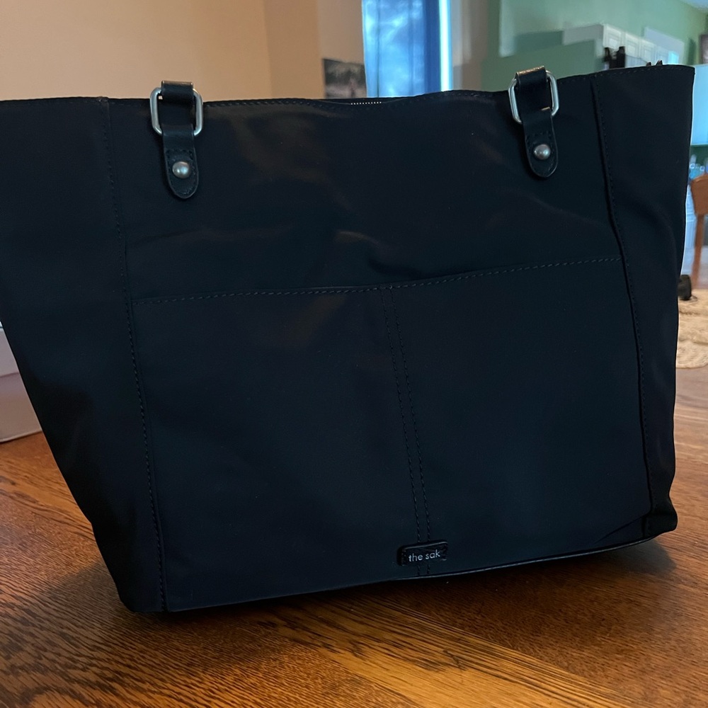 NWT the Sak purse, black nylon.